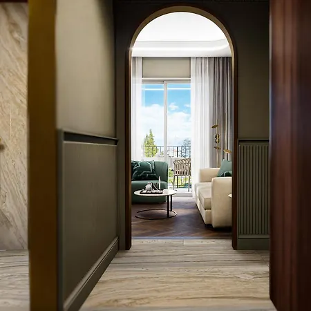 Hotel Grand Bristol