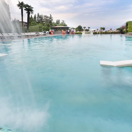 Grand Bristol Hotell 4*