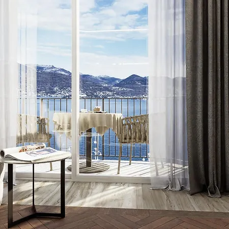 Grand Bristol Hotel 4*
